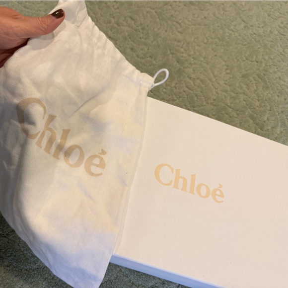 Chloe Lauren White Leather Scalloped Lace Up Sneakers Size 39 Women’s US 9 Shoes - Picture 9 of 11